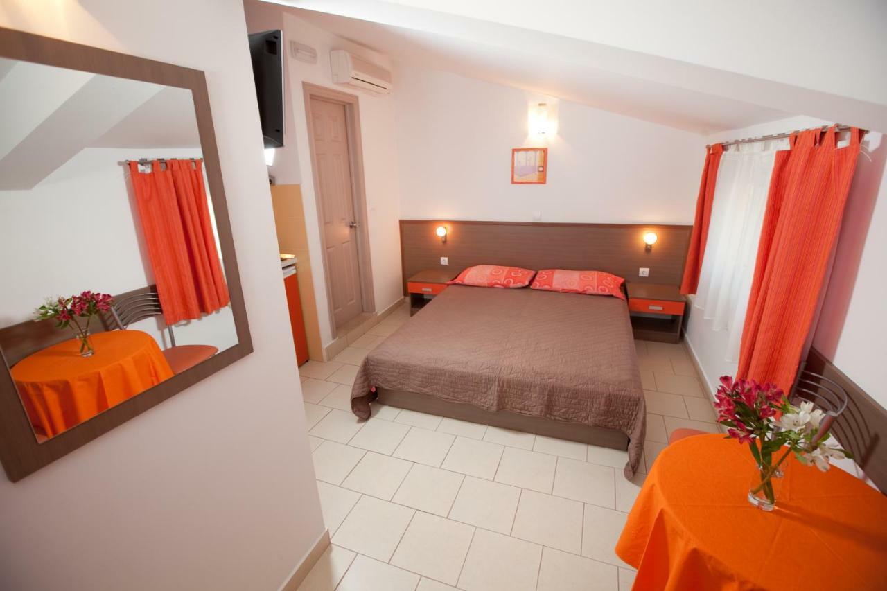 Apartments Smiljka II Tučepi Exteriér fotografie